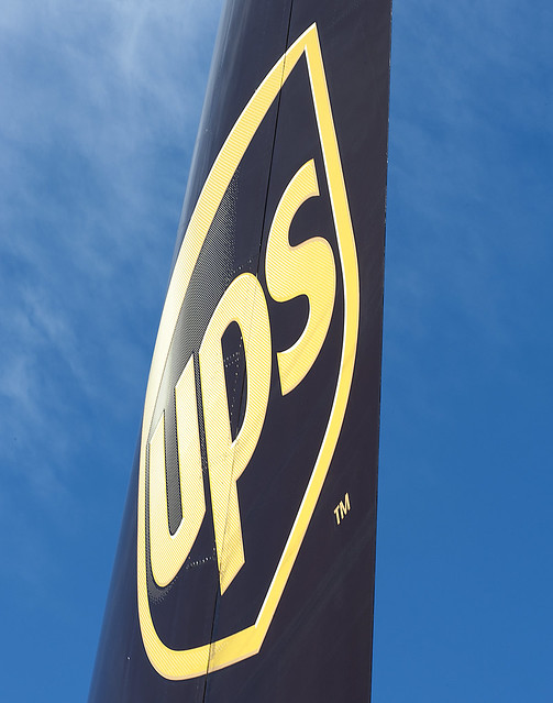 UPS Tail Graphic
