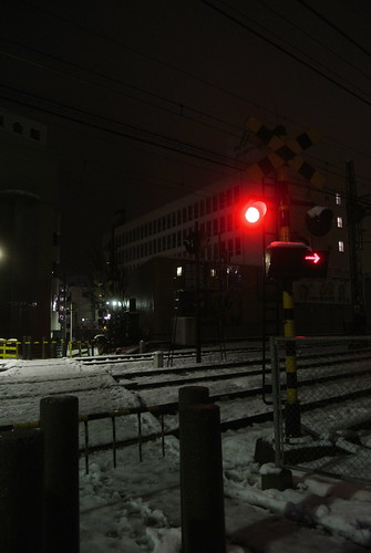 road street snow japan night town alley nikon cityscape crossing view railway 日本 tsu mie j1 三重 津 {vision}:{outdoor}=0822 {vision}:{dark}=0746