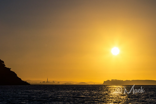 ocean city sunset silhouette sunrise island waves time yacht auckland haurakigulf