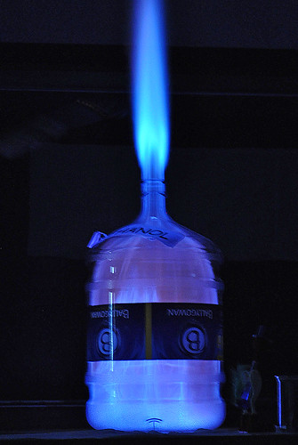 Ethanol rocket at Salters 2013 Chemistry Magic Show