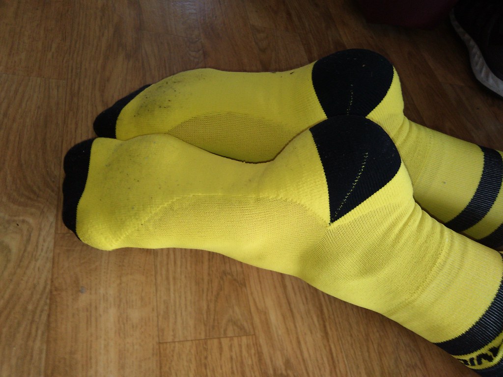 Mavic Crossmax socks - under -angle-right spesific socks