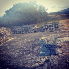 #MixcoViejo #Mayas #JilotepequeViejo #Guatemala #Chajoma #ChajomaPeople #Kaqchikel #Guatemalan #architecture #buildings #city #civilization #juegodepelota