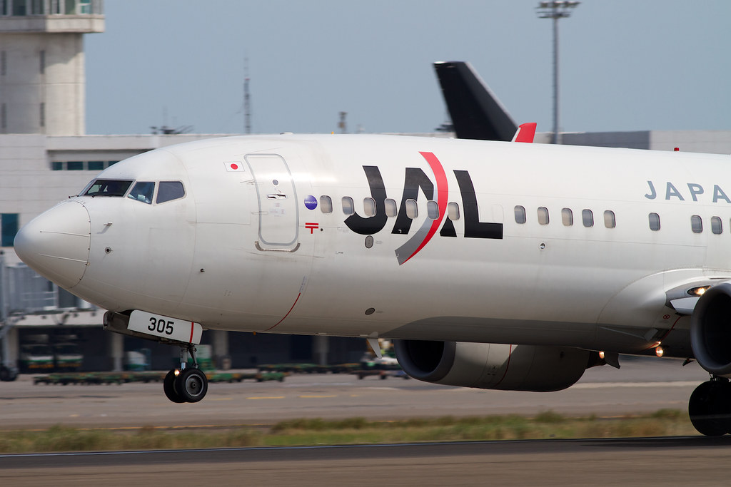 Japan Airlines [JL][JAL] / JA305J / 737-846 / RCTP | Flickr