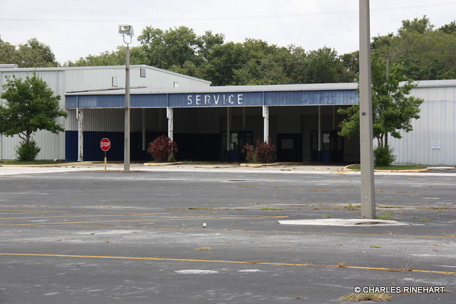 Abandoned Autoway Dealership In Tampa
