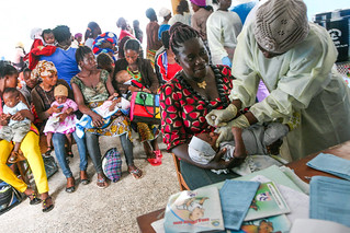 Vaccination campaign in Liberia | by UNMEER
