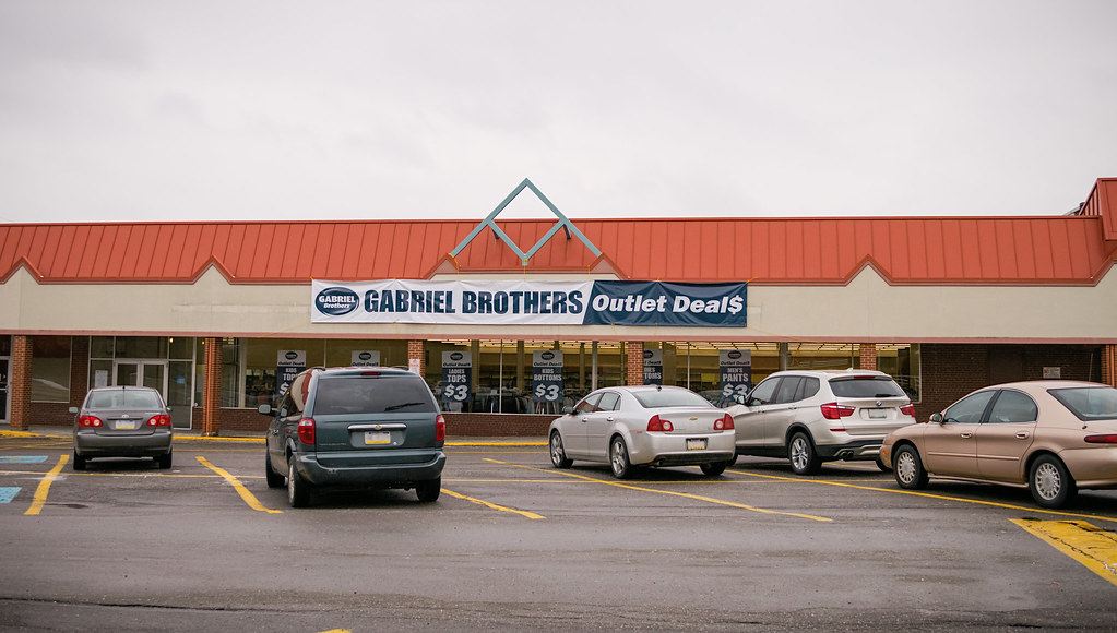Former Gabe's Outlet store Butler, PA, This store was previ…