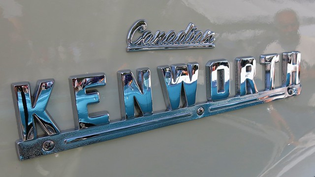 1965 Canadian Kenworth 923
