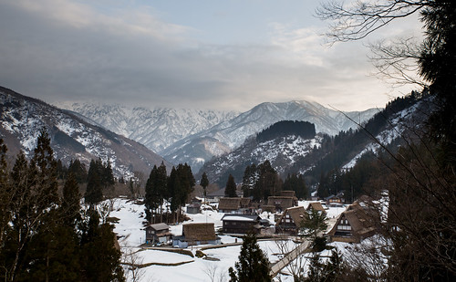 mountain snow japan countryside 日本 gokayama 合掌造 ainokura 相倉 gasshodukurivillage 五ケ山