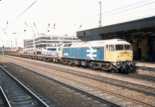 47401 Doncaster | 47401 at Doncaster on a Speedlink service … | Flickr