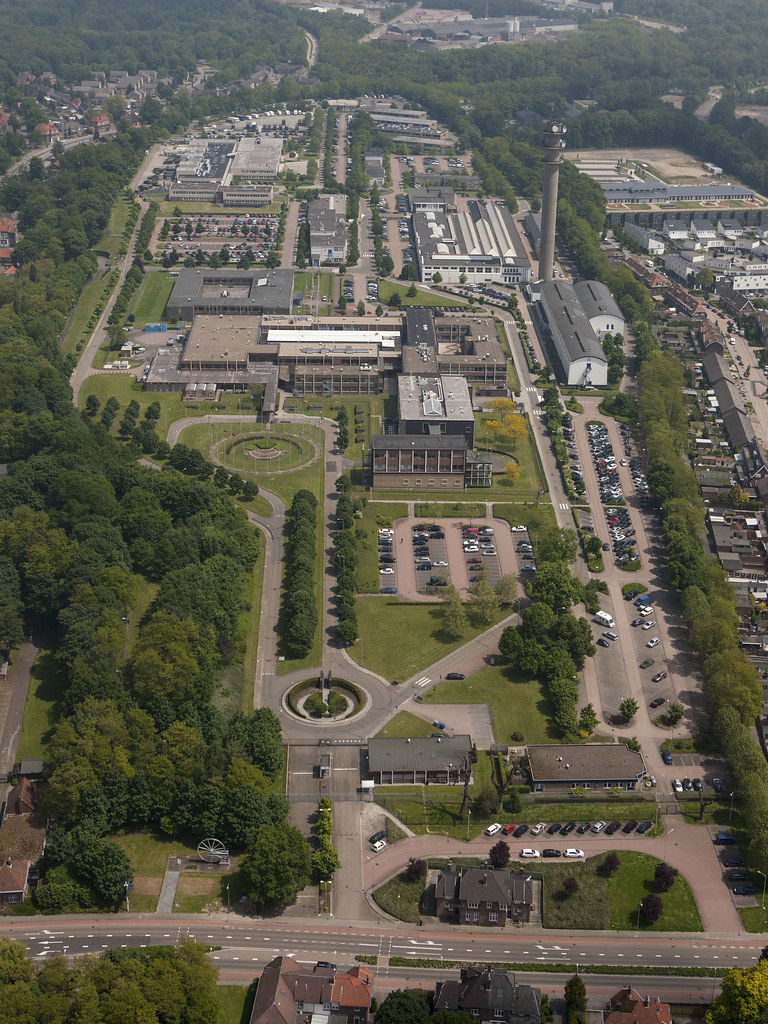 Luchtopnames NATO HQ JFC Brunssum | 4 juni 2013, Brunssum. L… | Flickr