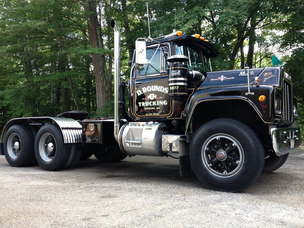 90s Mack Rd 1991 Mack RD | danny_rounds | Flickr