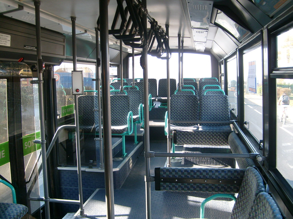 608 (10) | Keolis Rennes - Loué à Keolis Armor | RÉTRO BUS RENNAIS | Flickr
