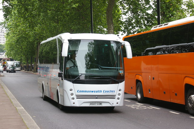 COMMONWEALTH COACHES IVER AS07COM