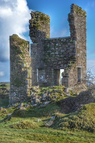 Tin Mine ruins, Bodmin Moor, Cornwall by sophie_merlo, Minionscornwall bodminmoor scenic landscape england britain ruins mining tinmine