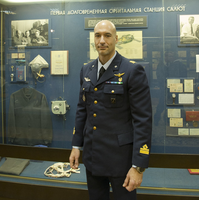 Luca Parmitano visits the Space museum at Star City, Moscow