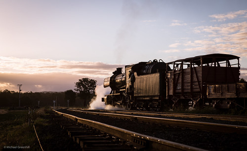 sunset au country australia trains victoria steam preservation vgr muckleford branchline j549