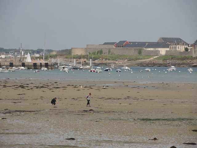 Petite mer de Gâvres et vue sur Port-Louis (Bretagne, Morbihan, France)