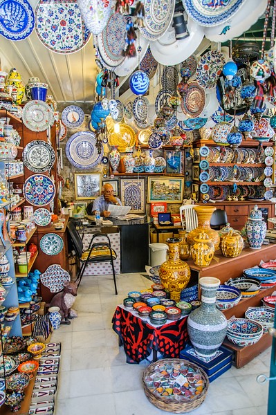 bazaar shops in Turkey
