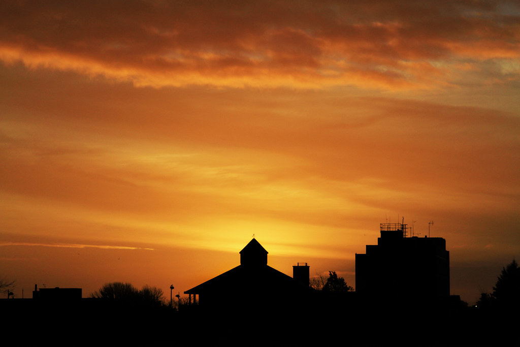 Ellesmere Port Sunrise | djphotographyonline.co.uk/ | Flickr