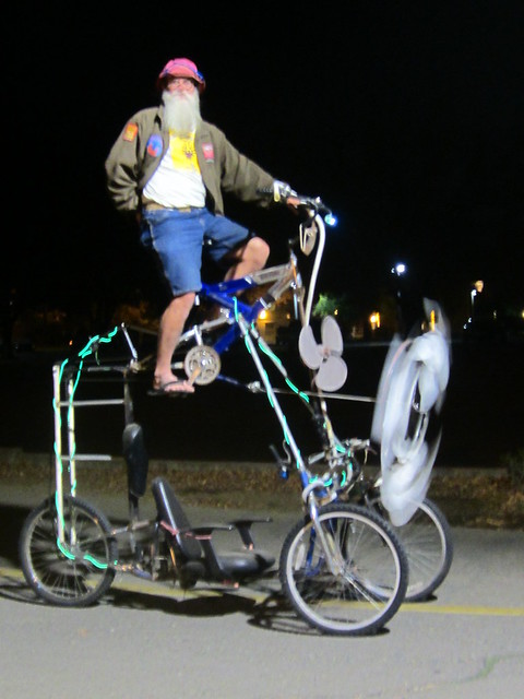 Night Ride of the Spinner Santa Tallbike!