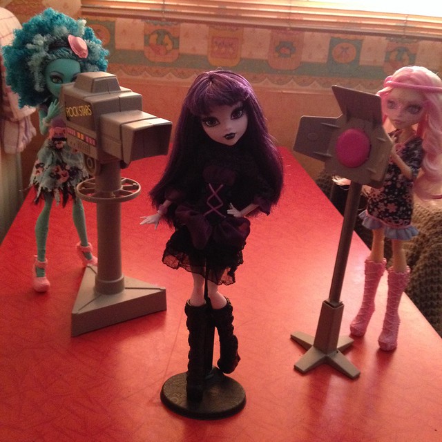 Tag Game : Monster High/Ever After High