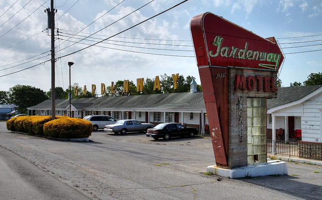 Gardenway Motel, on Route 66 at Gray Summit, Missouri