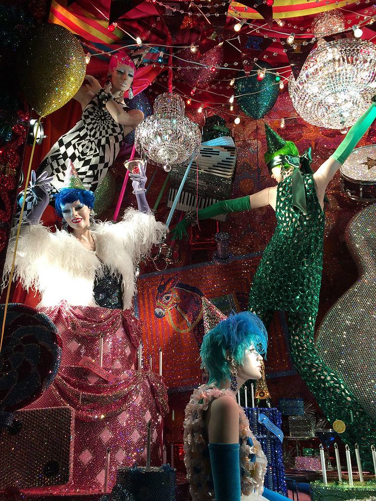 Brilliant Holiday: Glitterati (chaos dark) | A 2015 Bergdorf… | Flickr
