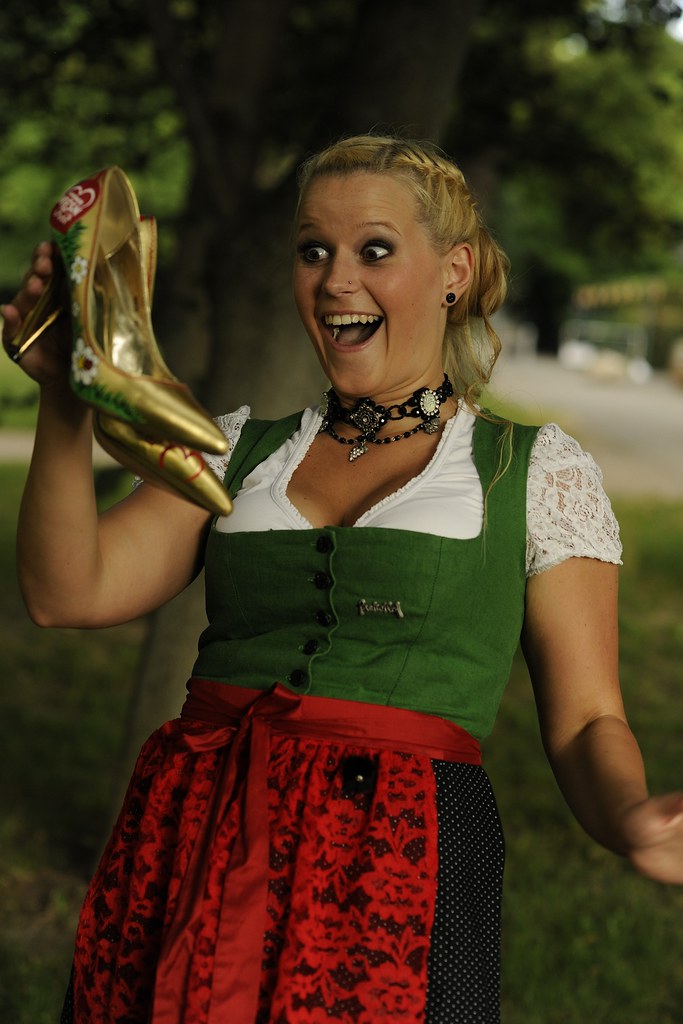 tn__DSC7564 | Nicole Shooting Kaiserwiese Miss Wiener Wiesen… | Flickr