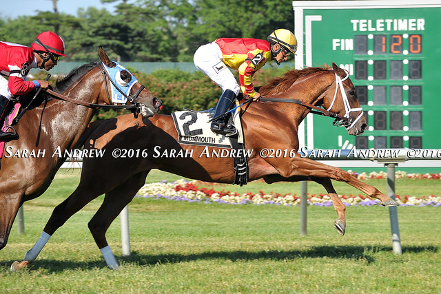 Isabella Sings springs to the lead on her way to a stylish victory in today's GIII Eatontown S.