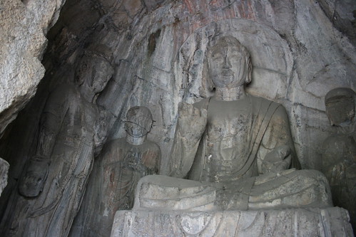 henan grotto unesco buddhism ancient stone carving luoyang longmengrottoes