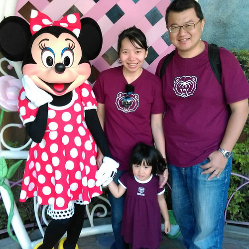 Going maroon with Minnie