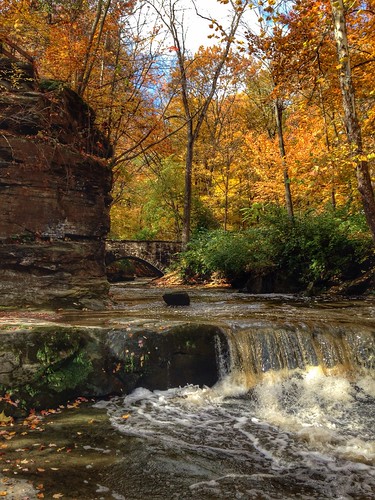 autumn ohio fall waterfall foliage iphone olmstedfalls