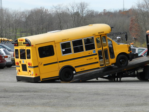 DSCN3090 | Dufour Transportation, Inc. A4335 - 2006 Mid Bus … | Flickr