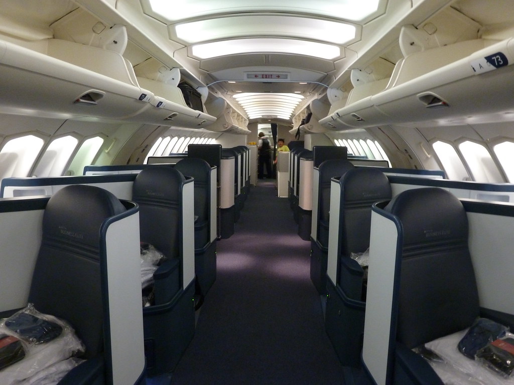 Delta Airlines Boeing 747 400 Businesselite Cabin