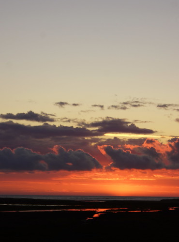 sea england sky orange water birds clouds sunrise gold golden coast sony east alpha a77 yabbadabbadoo saltfleet