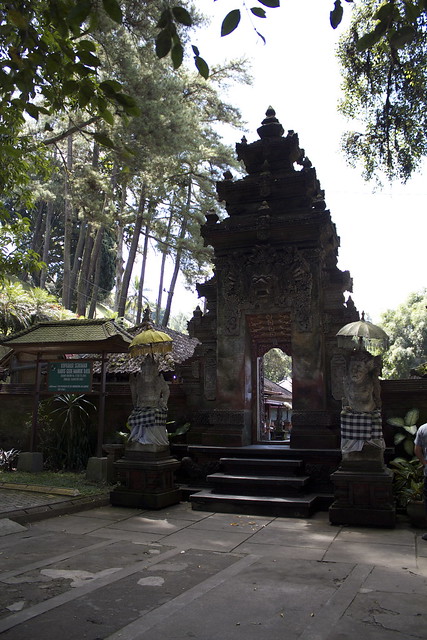 Tirta Empul Temple in Bali - Indonesia ( Indonesian: Pura Tirta Empul )