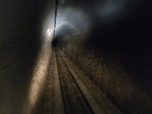 tunnel texture