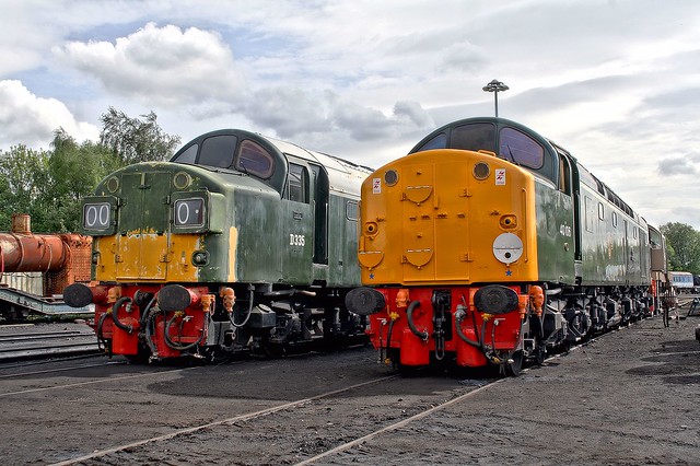 40106 and 40135 at ELR Baron St
