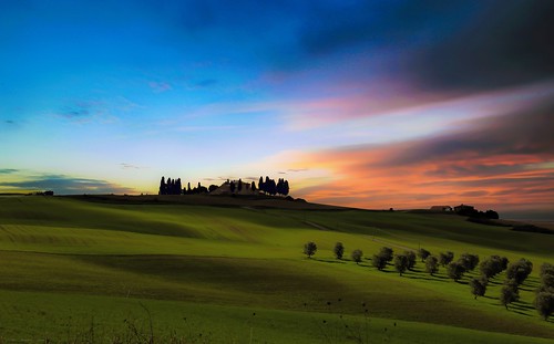 sunset sera tuscany toscana landscape quiete colline nuvole cielo sky sofia
