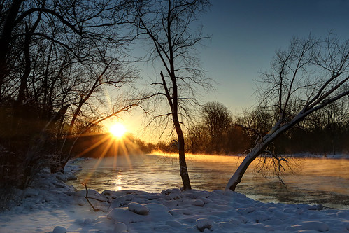 sun sunrise river star frozen riverside steam frigid baretrees maumee maumeeriver sidecut northwestohio