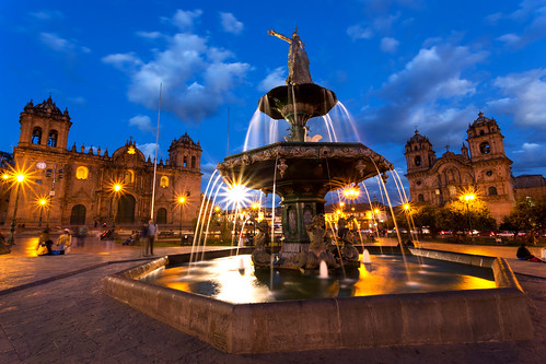 plaza peru fountain inca cuzco america square de dusk cusco armas south main plazadearmas