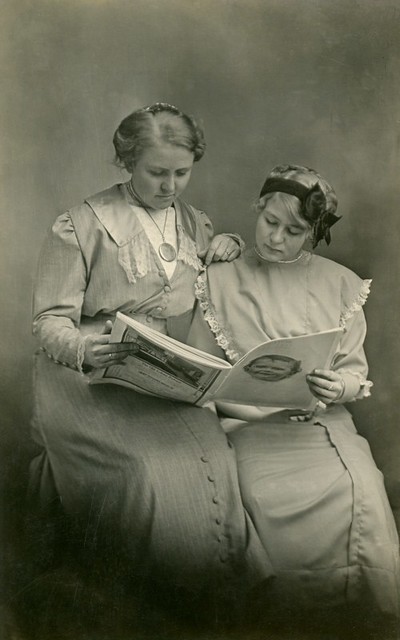 Lilly and Mazie Reading a Magazine, 1912