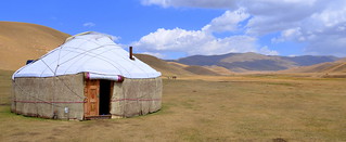 We stopped at this yurt for lunch | by stupiddream