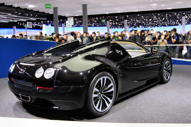 IAA 2013 - Bugatti Veyron Vitesse Legend Edition Jean Bugatti 04