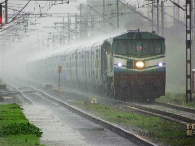 Train in Rain...Kerala Sampark Kranti Express