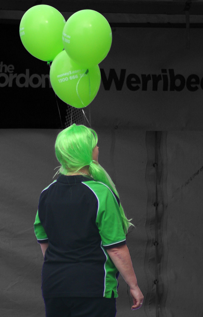 20140302_3281 Green Balloons