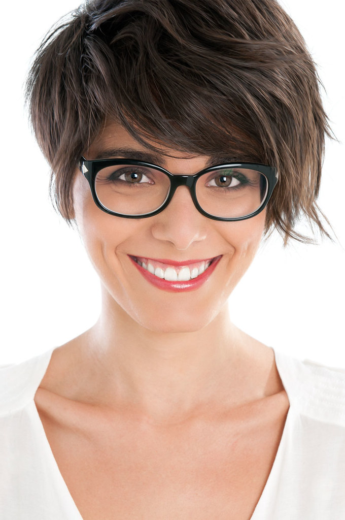 short hair pic glasses | Short hairstyles of pretty girls wi… | Flickr