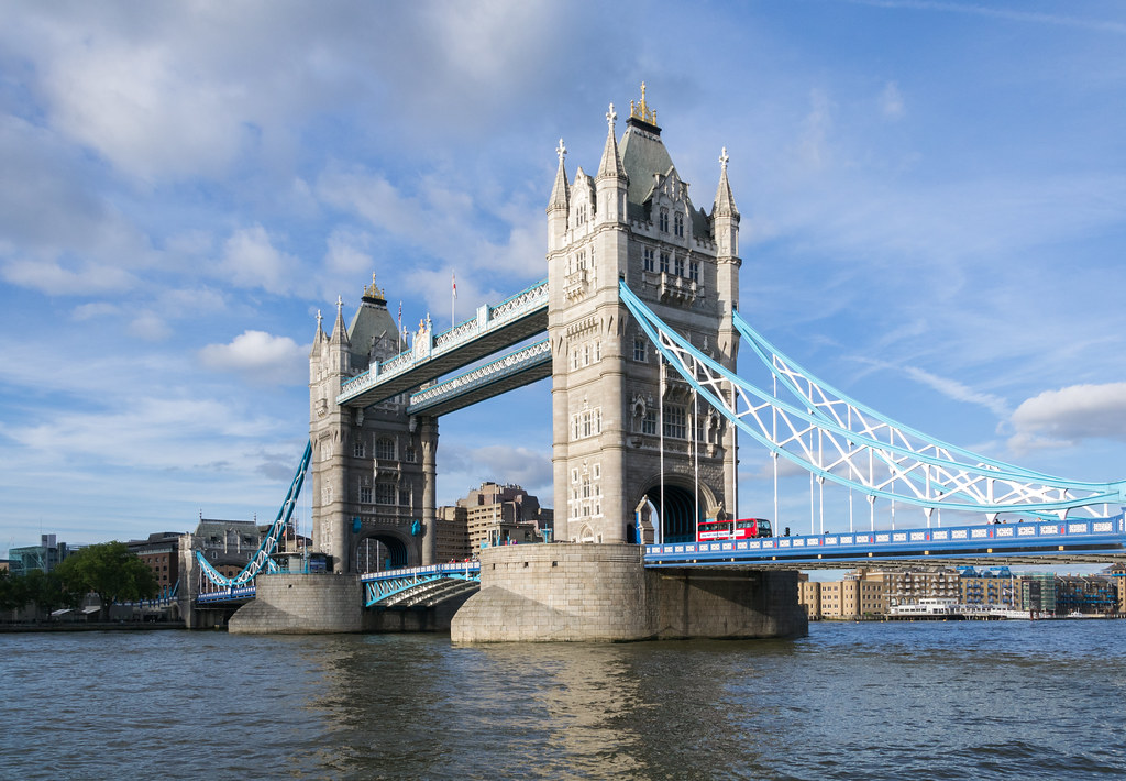 Tower Bridge London England Tower Bridge London Englan Flickr