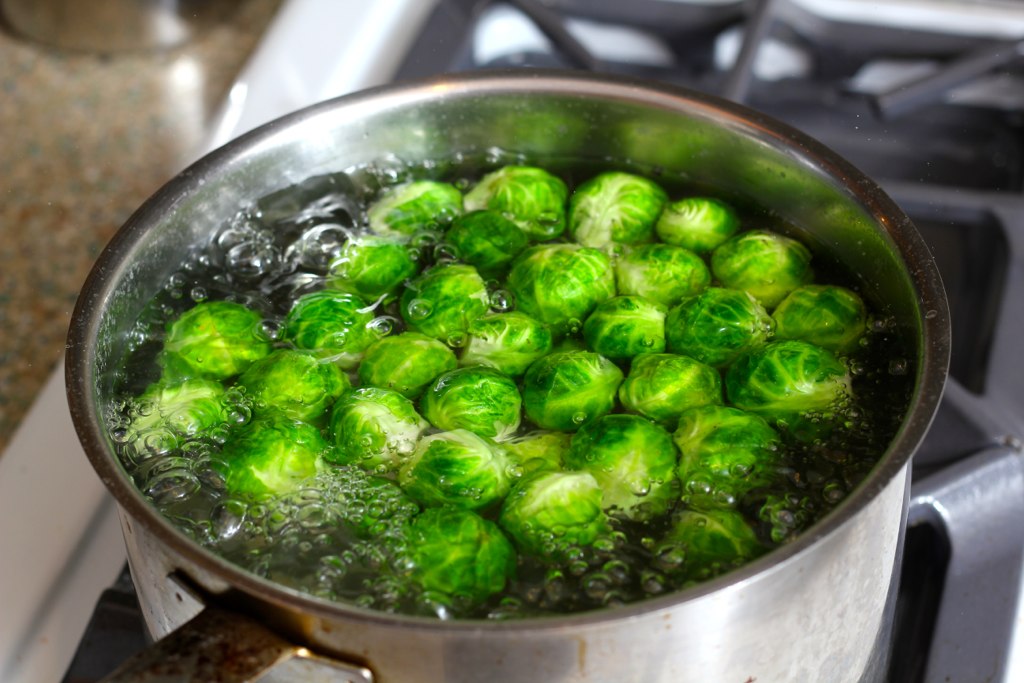 how long do brussel sprouts need to boil