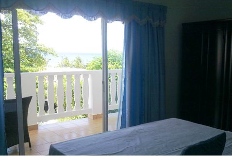 Diver's Lodge